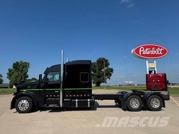 Peterbilt 567 Nyergesvontatók
