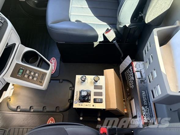 Peterbilt 567 Billenő teherautók