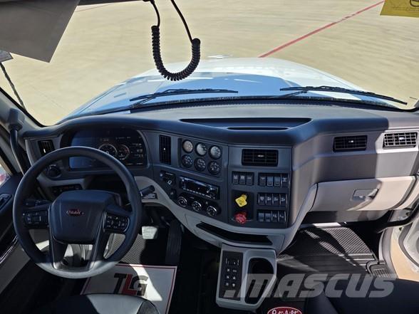 Peterbilt 567 Billenő teherautók