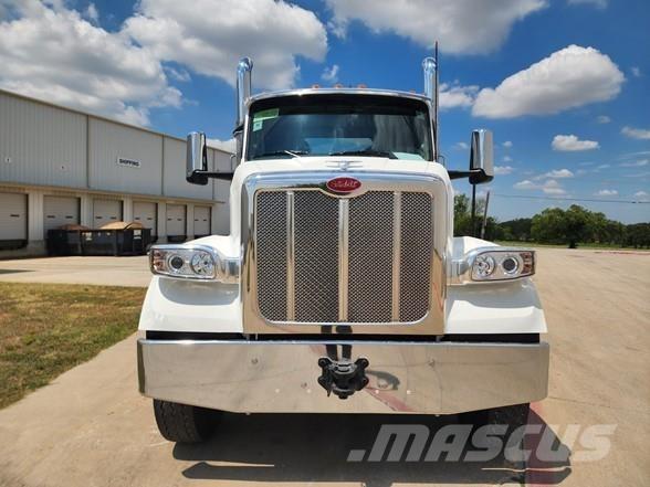 Peterbilt 567 Nyergesvontatók