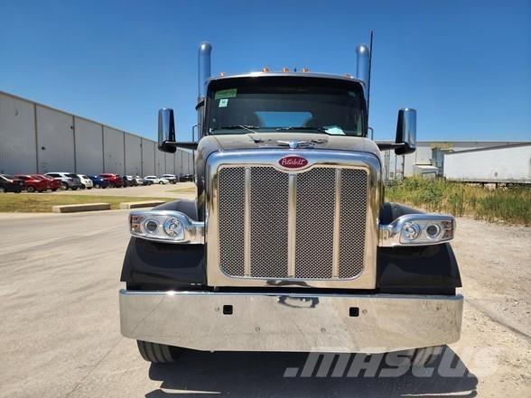 Peterbilt 567 Nyergesvontatók