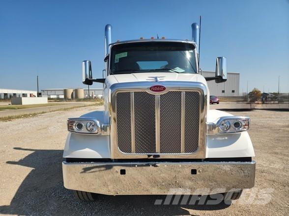 Peterbilt 567 Nyergesvontatók