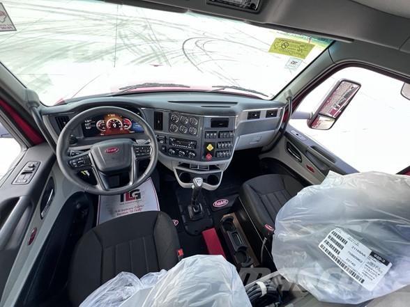 Peterbilt 567 Nyergesvontatók