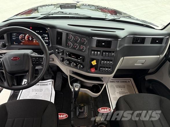 Peterbilt 567 Nyergesvontatók