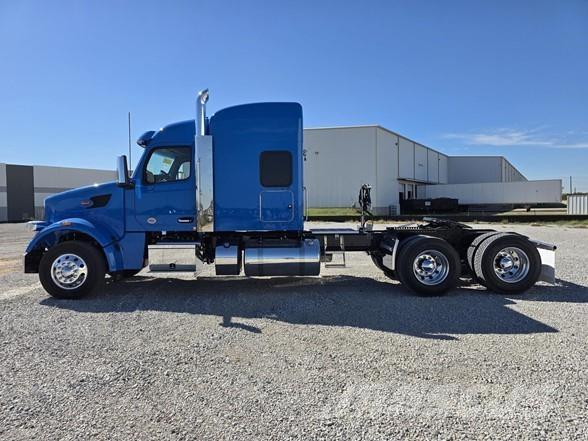 Peterbilt 567 Nyergesvontatók