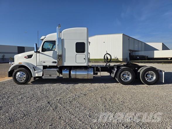 Peterbilt 567 Nyergesvontatók