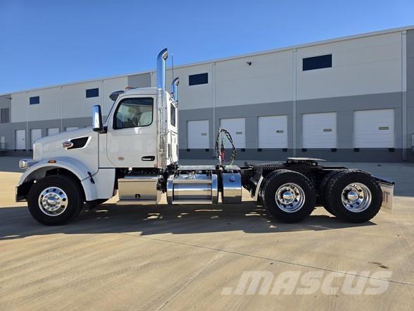 Peterbilt 567 Nyergesvontatók