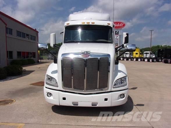 Peterbilt 579 Nyergesvontatók