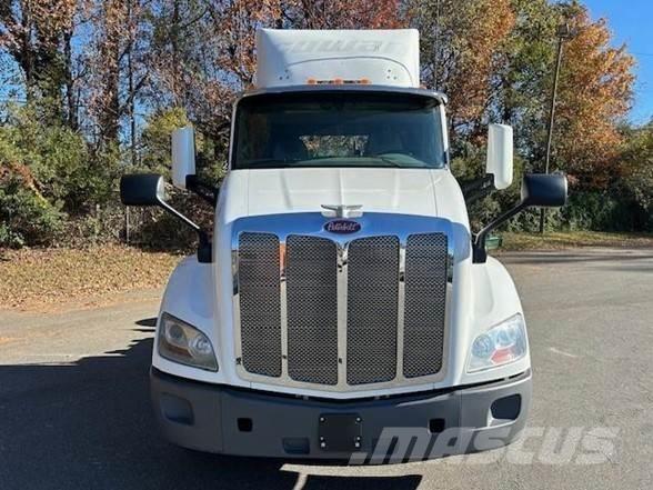 Peterbilt 579 Nyergesvontatók