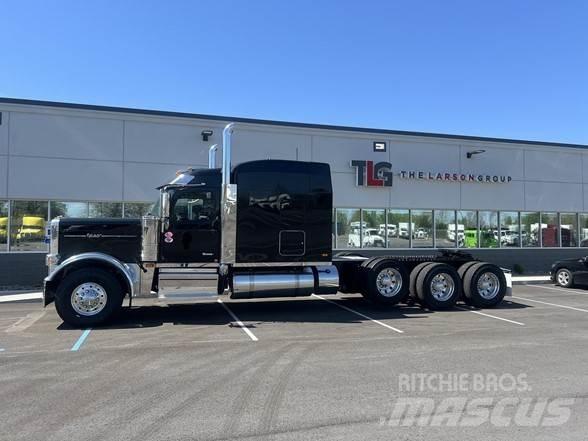 Peterbilt 589 Nyergesvontatók
