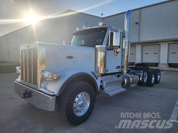 Peterbilt 589 Nyergesvontatók