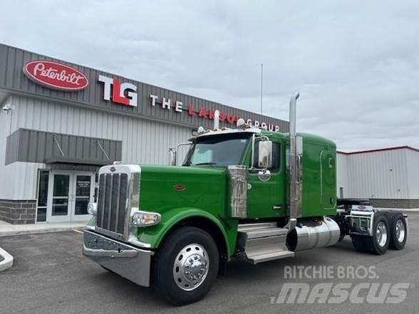 Peterbilt 589 Nyergesvontatók