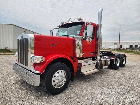 Peterbilt 589 Nyergesvontatók