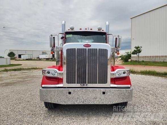 Peterbilt 589 Nyergesvontatók