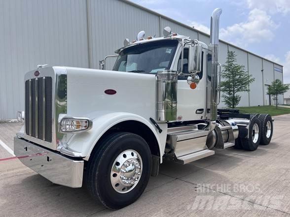 Peterbilt 589 Nyergesvontatók
