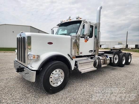 Peterbilt 589 Nyergesvontatók