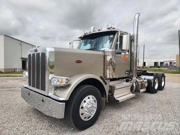 Peterbilt 589 Nyergesvontatók