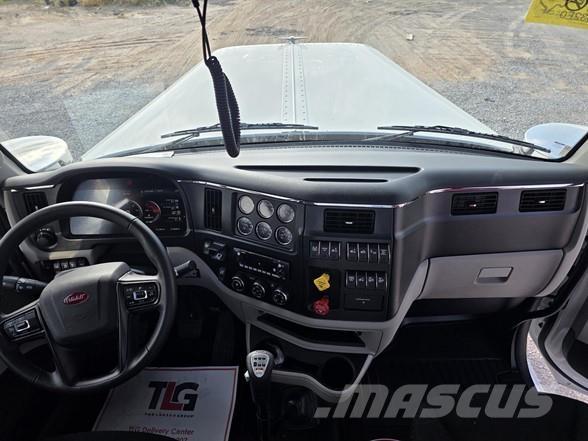 Peterbilt 589 Nyergesvontatók