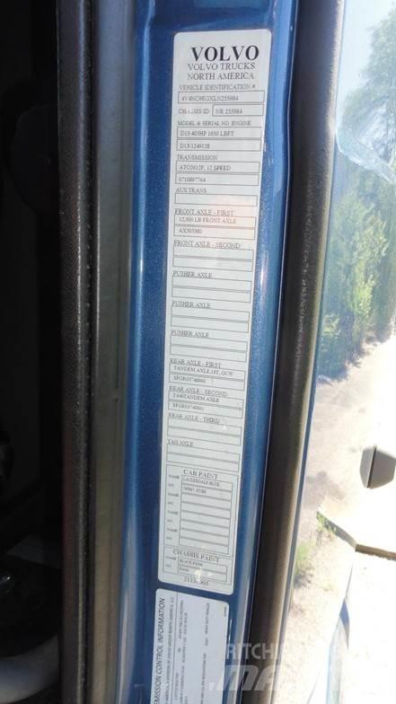 Volvo VNL64T760 Nyergesvontatók