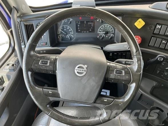 Volvo VNL64T860 Nyergesvontatók