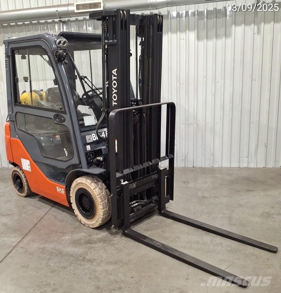 Toyota 02-8FGF15 Gázüzemű targoncák