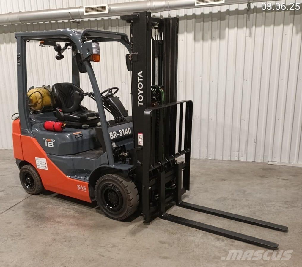 Toyota 02-8FGF18 Gázüzemű targoncák