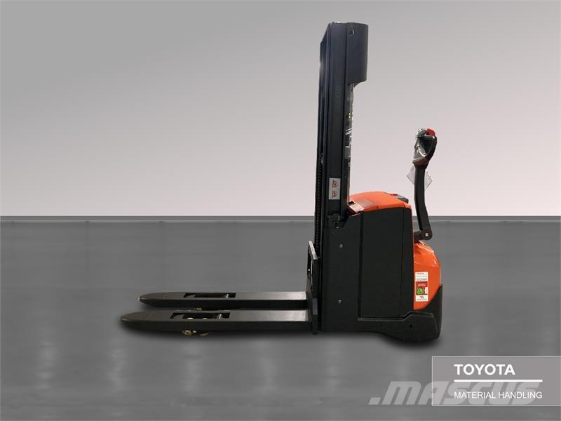 BT SWE120L Gyalogkíséretű targonca