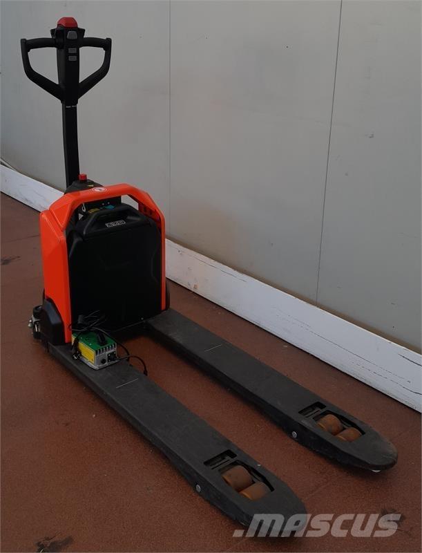 BT LHE130 Elektromos targoncák