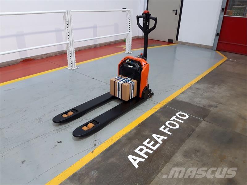 BT LHE155 Elektromos targoncák