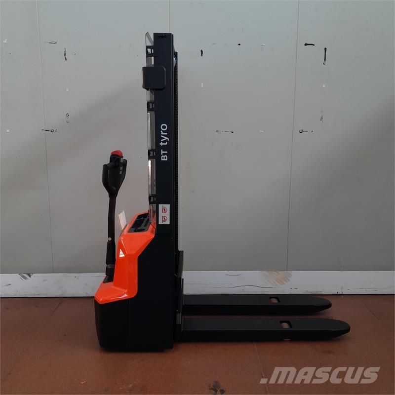 BT SHE100 Kézi raklapemelők