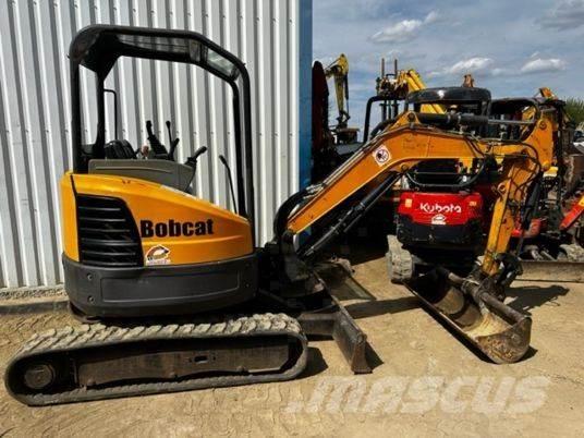 Bobcat E26 Mini kotrók < 7t