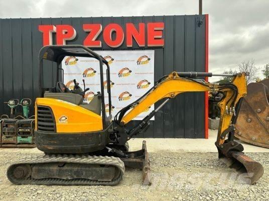 Bobcat E26 Canopy Mini kotrók < 7t