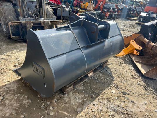  Godet 1M80 - axe 65 mm Kanalak