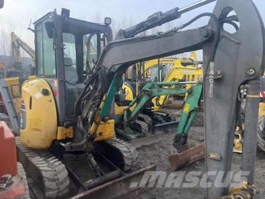 Komatsu PC26MR-3 Mini kotrók < 7t