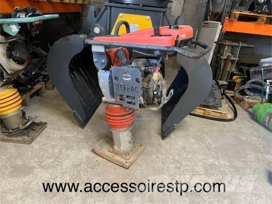  Tekpac SG70H Vibrátorok
