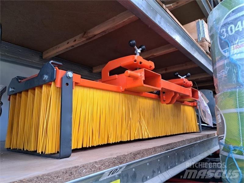  - - - ZL150 Egyéb traktor tartozékok