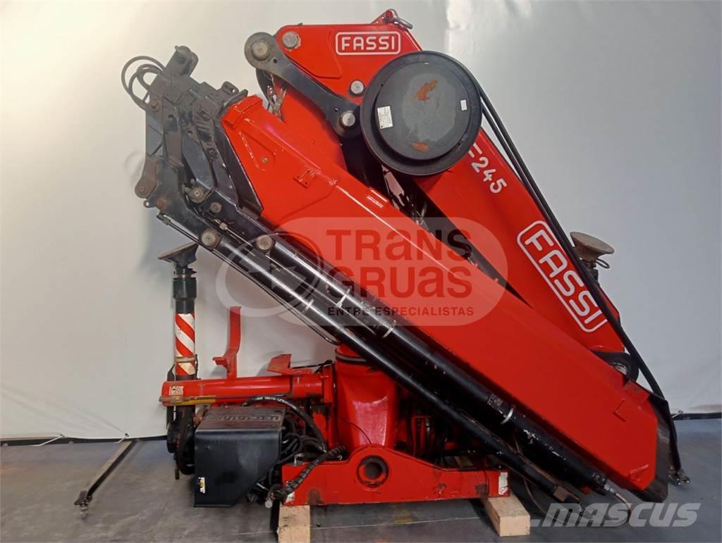 Fassi F245A.2.25 Rakodó daruk