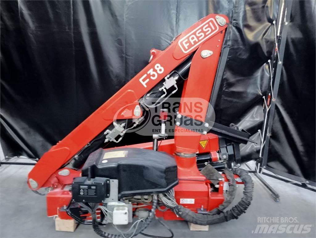 Fassi F38AF Rakodó daruk