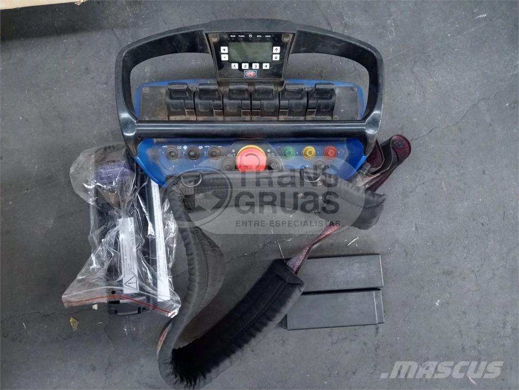 HMF 2120 K4 Rakodó daruk