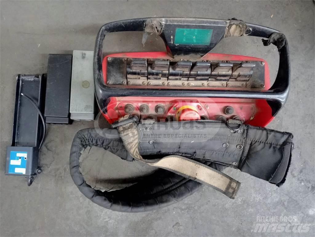 Palfinger PK 29002 Rakodó daruk