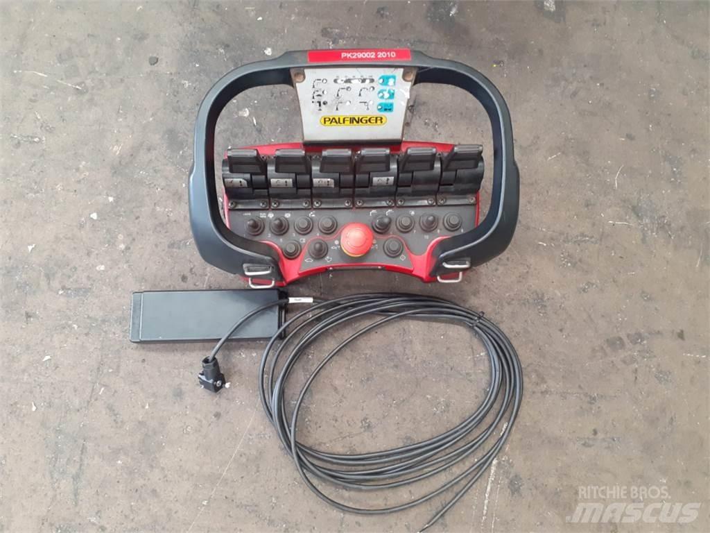 Palfinger PK 29002 Rakodó daruk