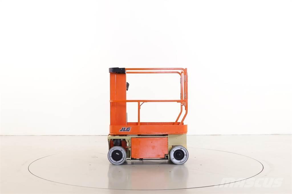 JLG 1230ES Személyemelők