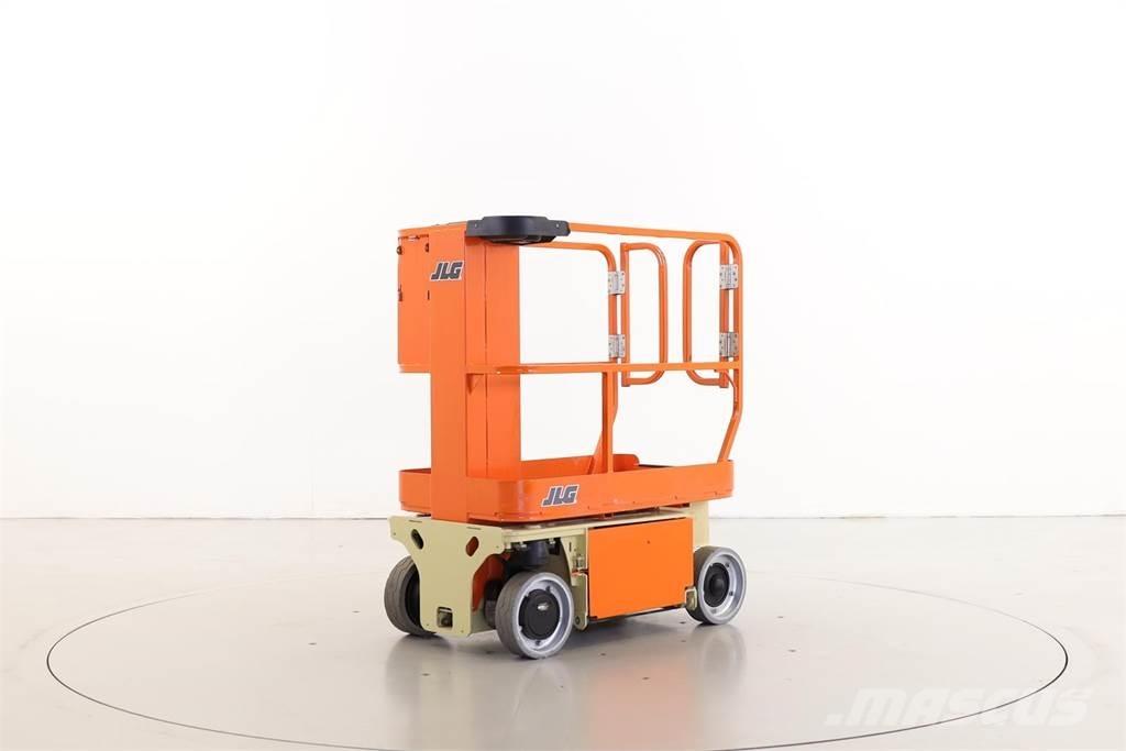 JLG 1230ES Személyemelők