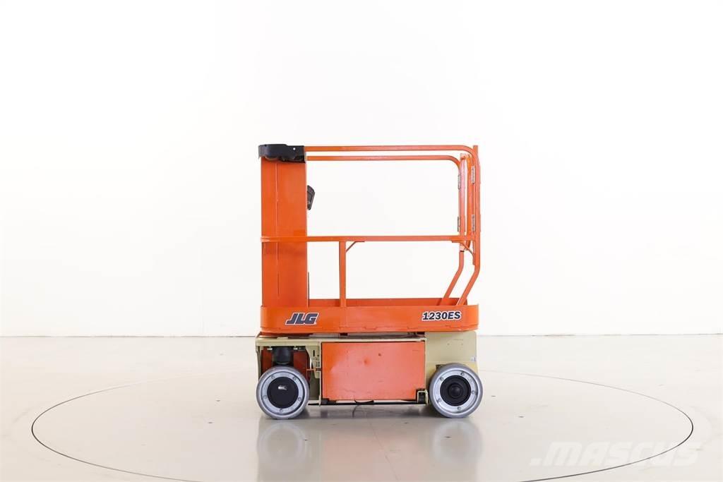 JLG 1230ES Személyemelők