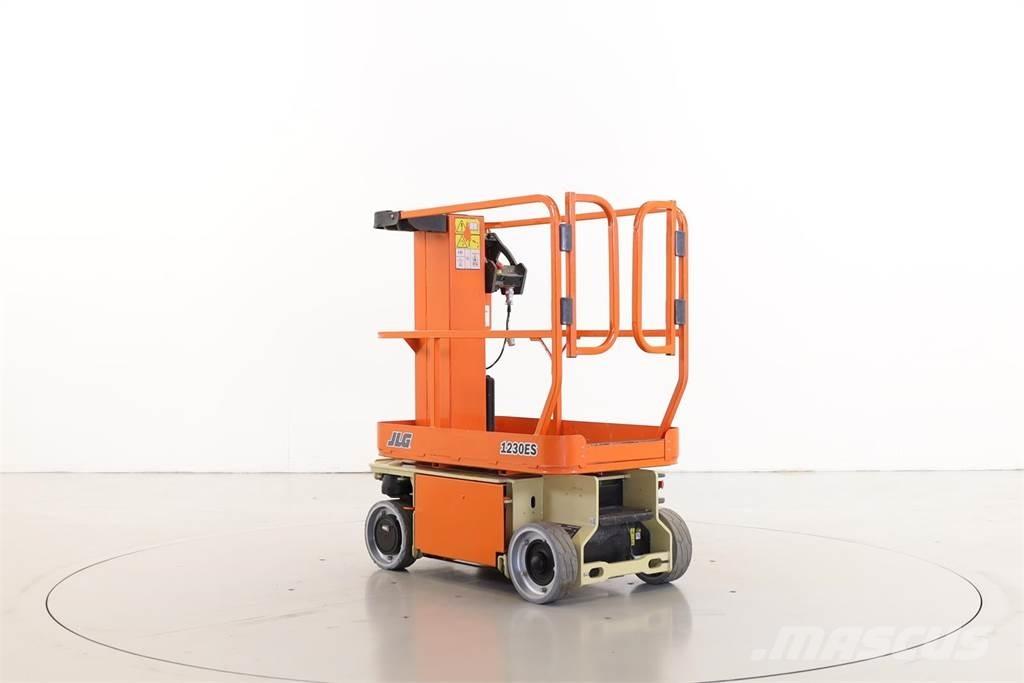 JLG 1230ES Személyemelők