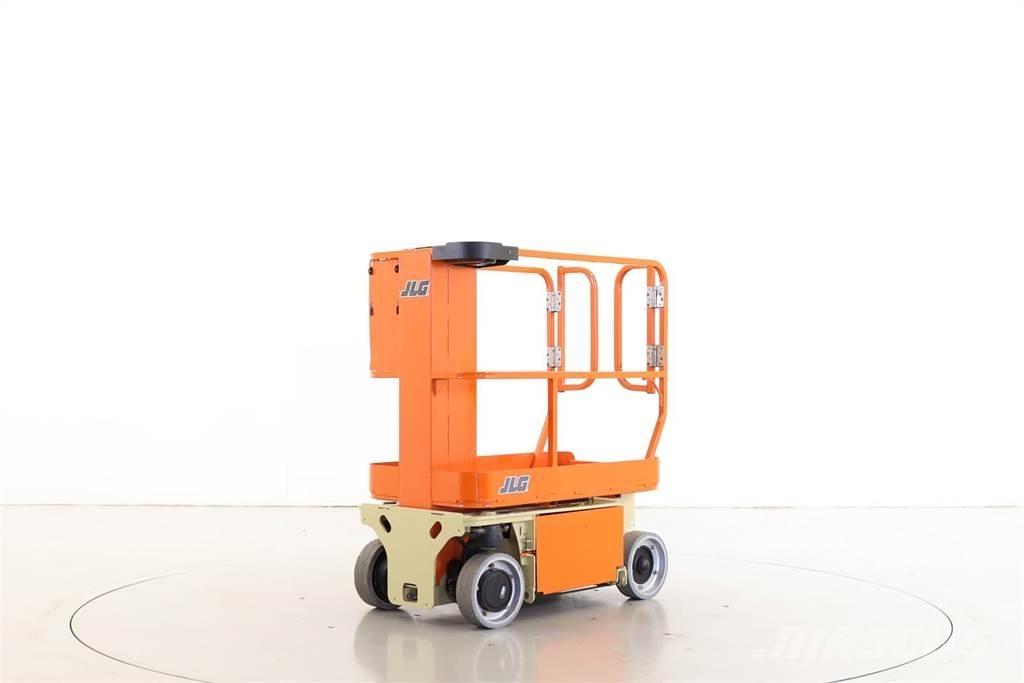JLG 1230ES Személyemelők