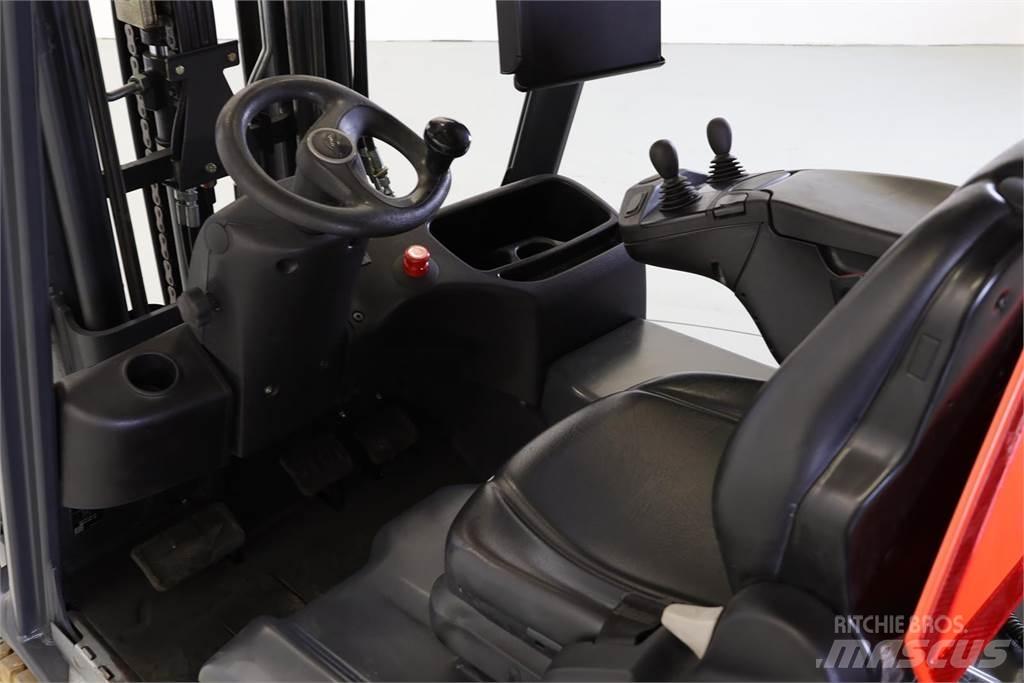 Linde E16P-02 Elektromos targoncák