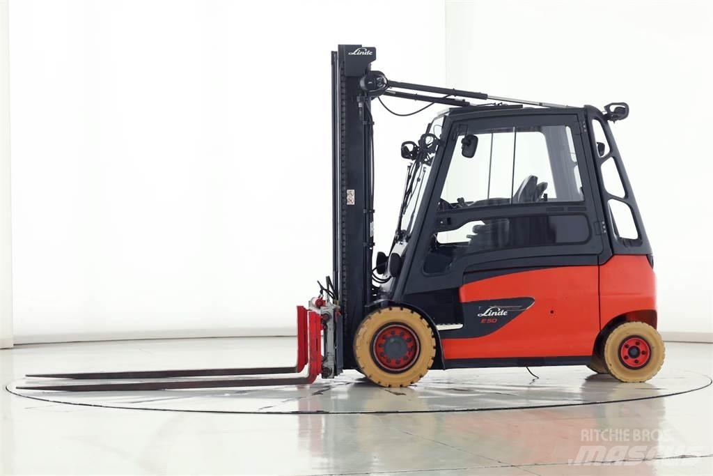 Linde E50HL-01 Elektromos targoncák