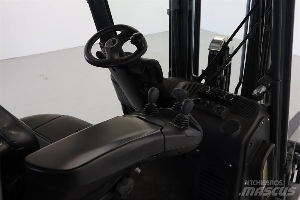 Linde H20T-01 Gázüzemű targoncák