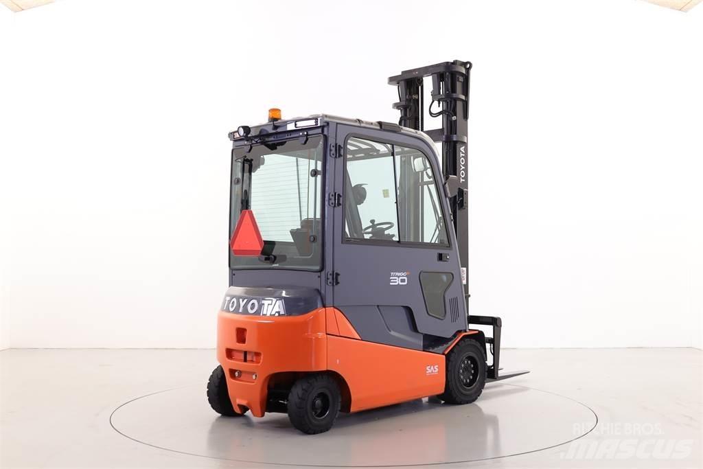 Toyota 8FBMT30 Elektromos targoncák
